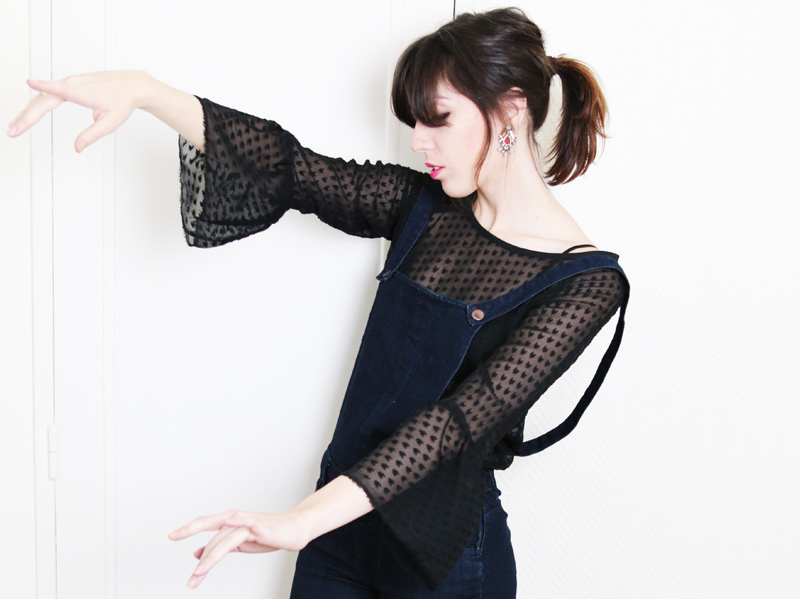 DIY Craftine box décembre : une blouse à volants en plumetis à coeurs