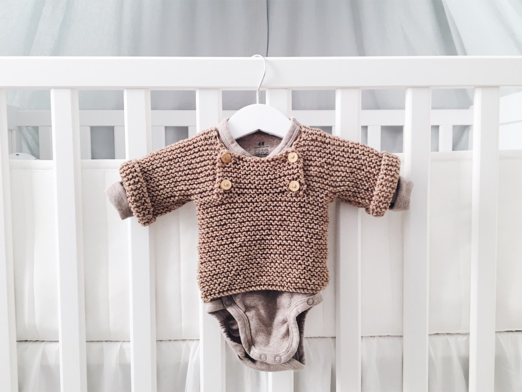 Tricoter un joli pull à plastron ( Modèle gratuit )