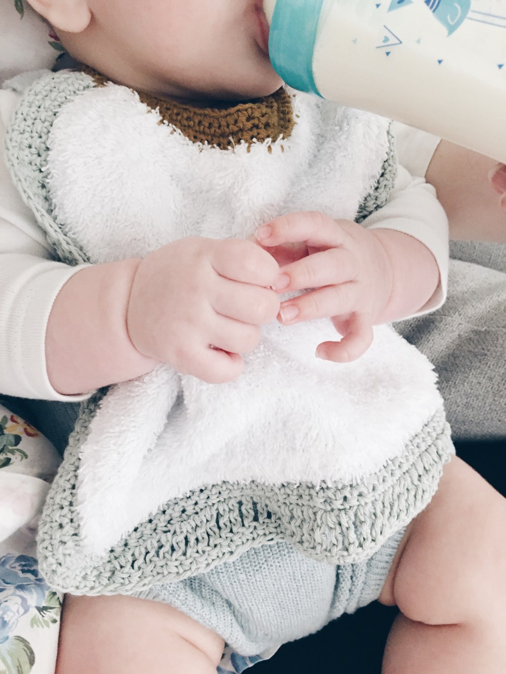 DIY un bavoir en&nbsp;crochet